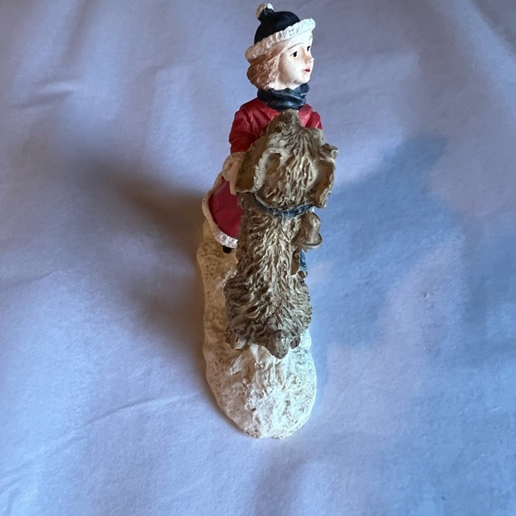 Sweet girl and her dog. Part of a holiday village. - Picture 4 of 8